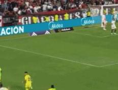 开云下载-比利亚雷亚尔客场遭遇惨败，西甲前景堪忧！