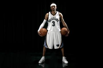 开云体育app-冰雪消融，当罗德里在墨西哥高原的烈日下，跳起征服世界的独舞