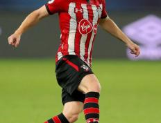 开云体育-南安普顿客场擒胜，保级希望渐现