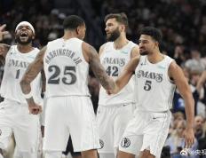 开云体育-独行侠队成功逆转勇士队