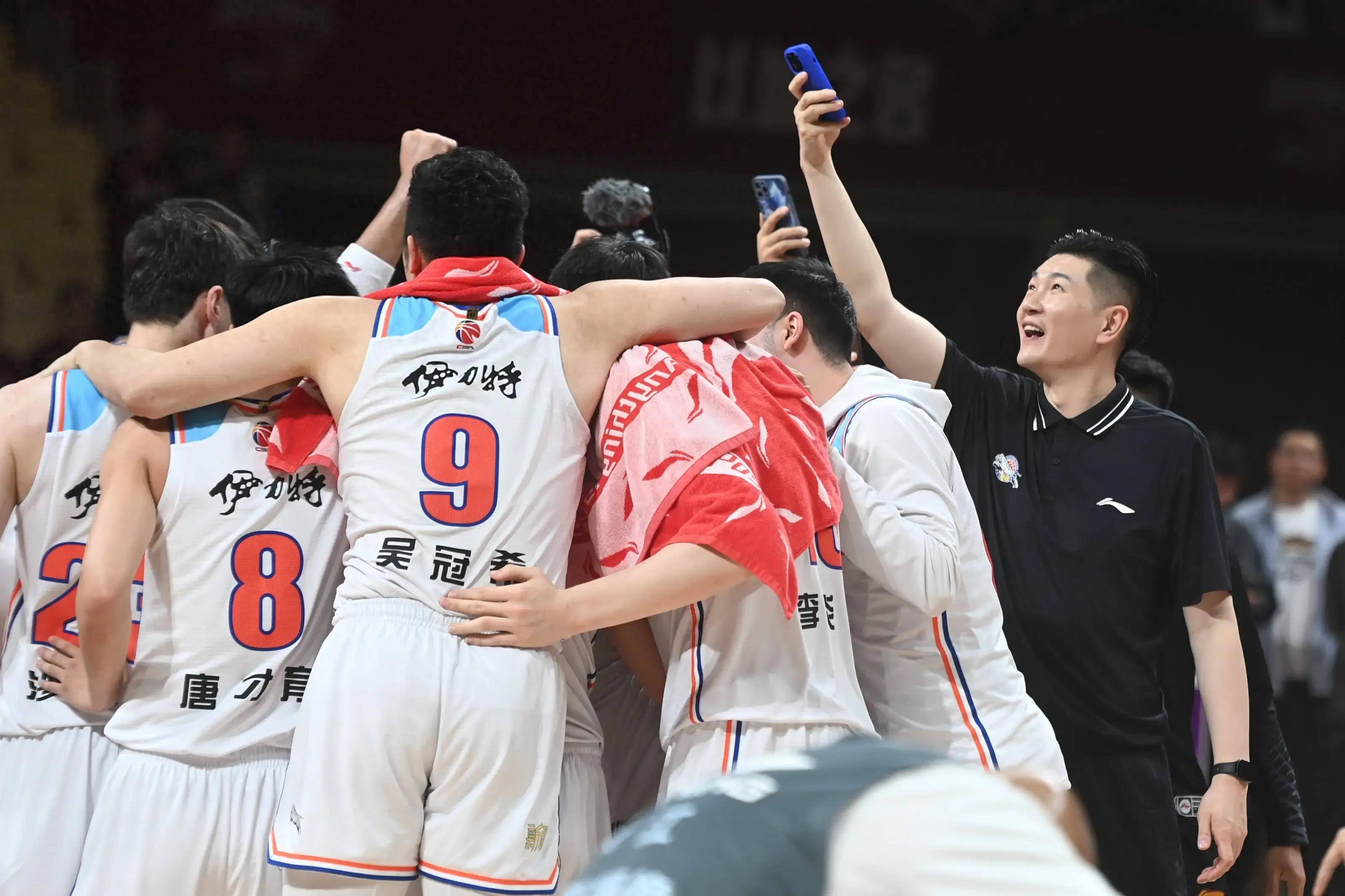 开云体育-多支实力球队角逐高难度比赛,备战决赛