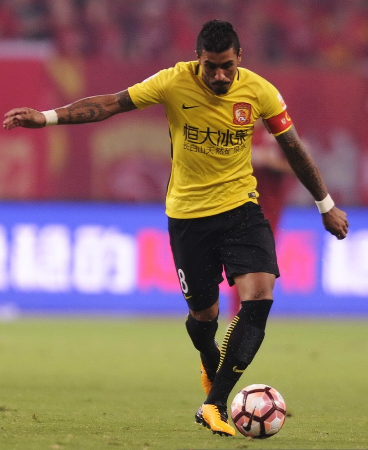 开云体育在线-富力客场战平绿城，支撑勇敢，表现不俗