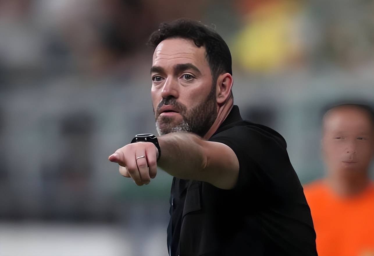 开云体育下载-包含卫冕冠军球队新援大爆发，成为球队的新希望的词条