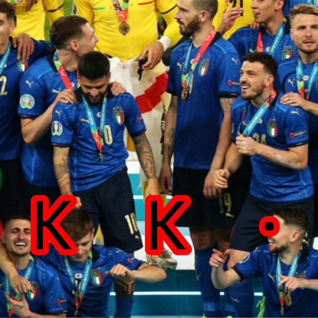 开云体育官网-欧洲足球赛事吸引众多球迷狂热追捧