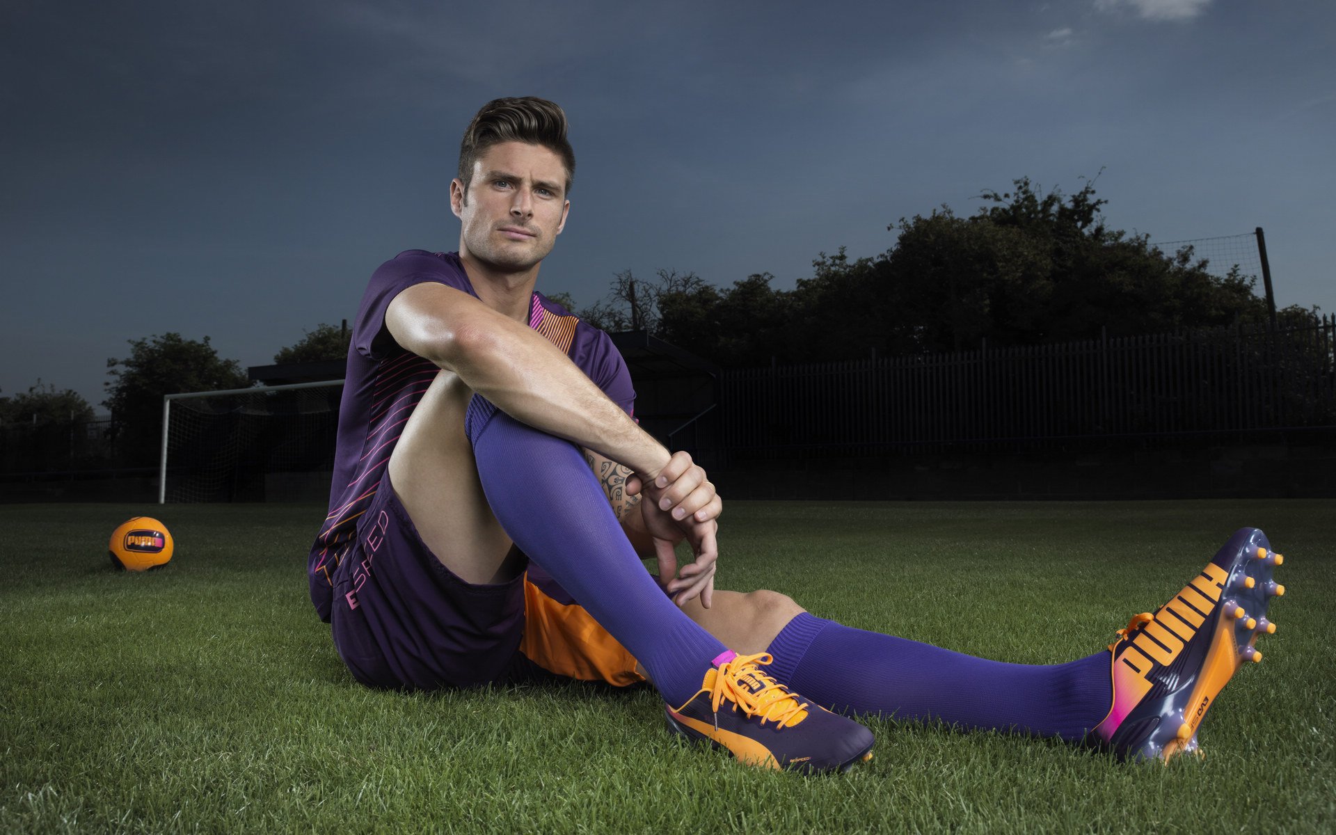 开云体育官方网站-绿茵羽毛齐飞扬，法国队完胜德国队，石宇奇点燃赛场双重激情